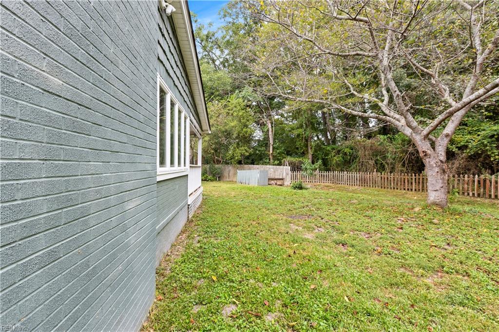 1610 Crescent Dr Property Photo 42