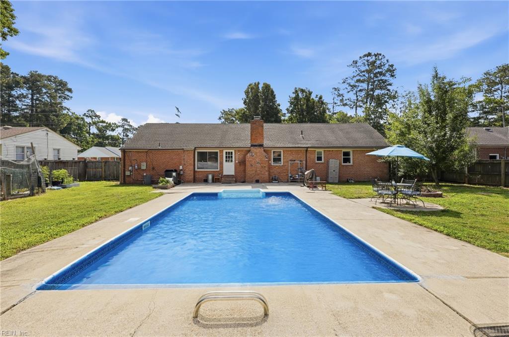 3004 Tyre Neck Rd Property Photo 6