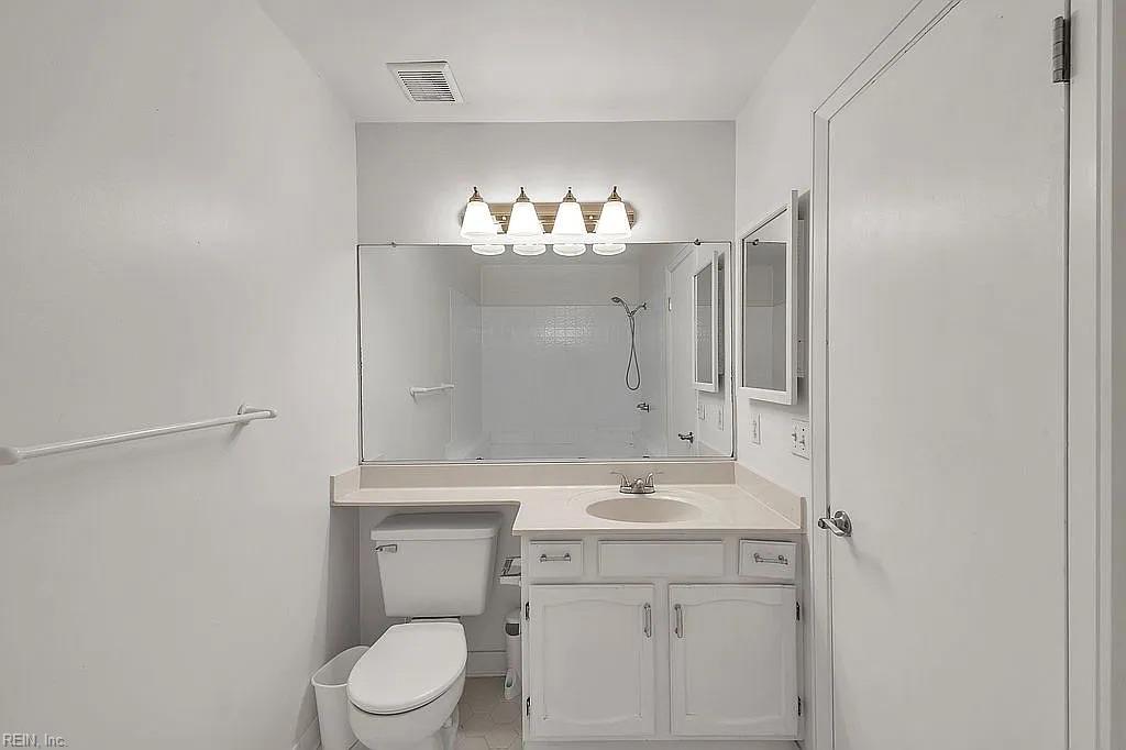 328 Windship Cv Property Photo 8