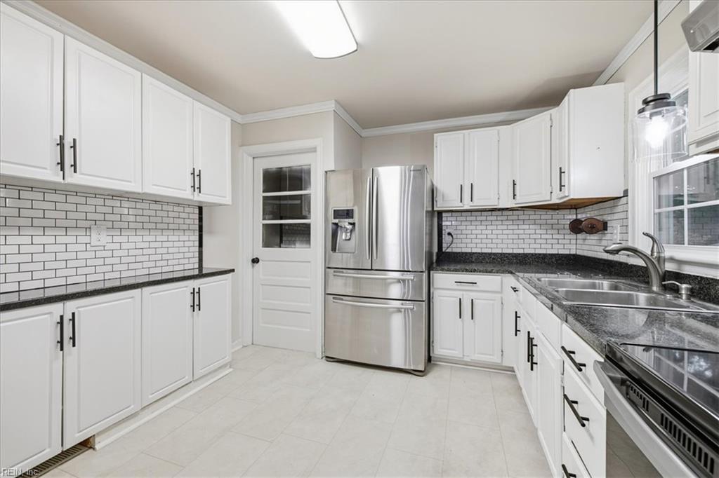 8200 Wedgewood Dr Property Photo 15