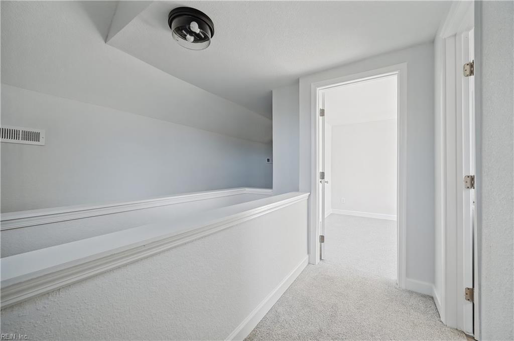 311 Hollywood Ave Property Photo 24