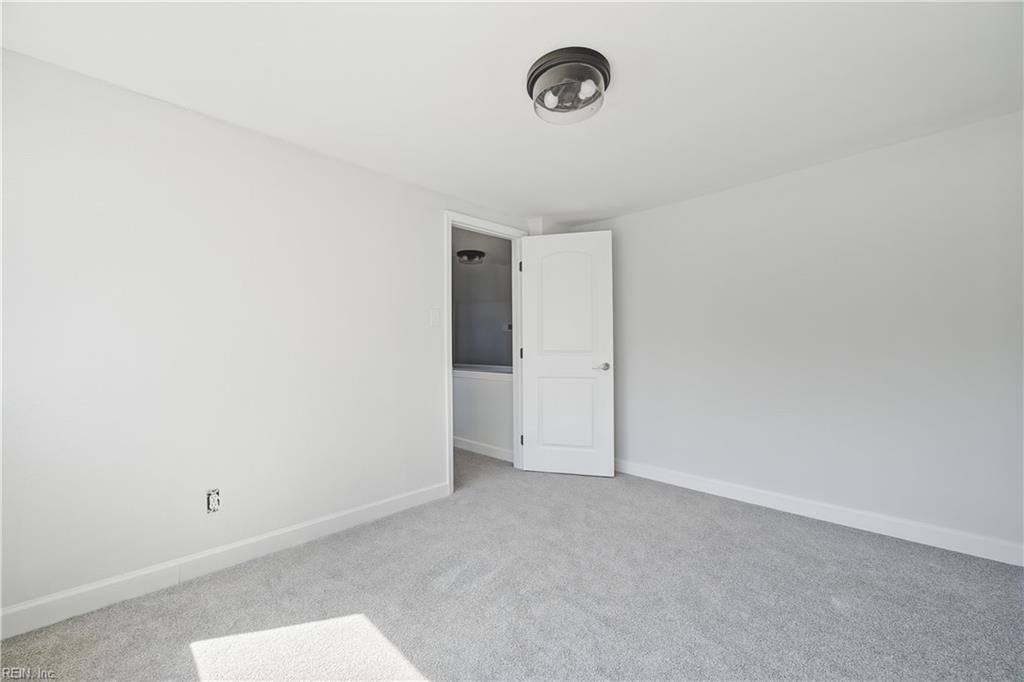 311 Hollywood Ave Property Photo 26