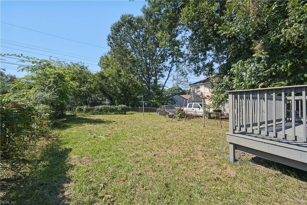 311 Hollywood Ave Property Photo 31