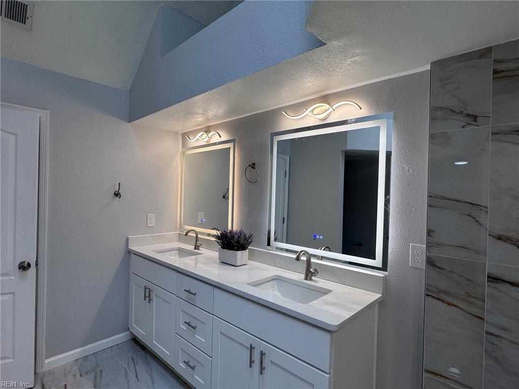 3024 Red Maple Ln Property Photo 18