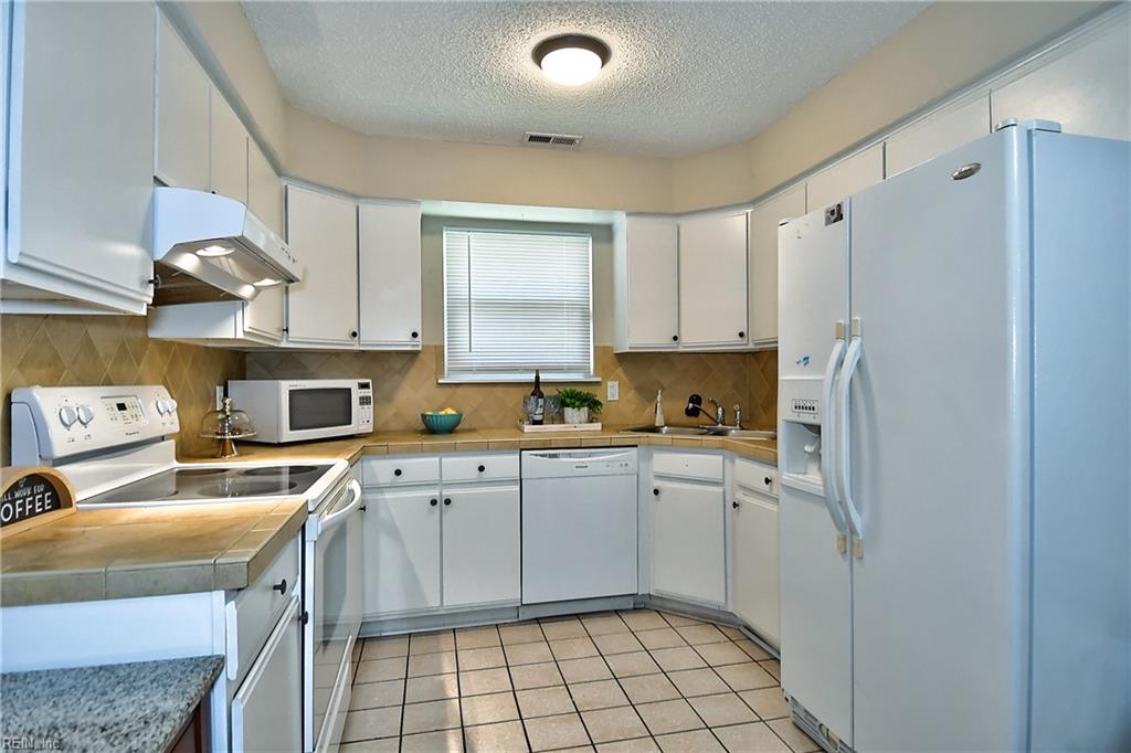 1512 Eagleton Ln Property Photo 13