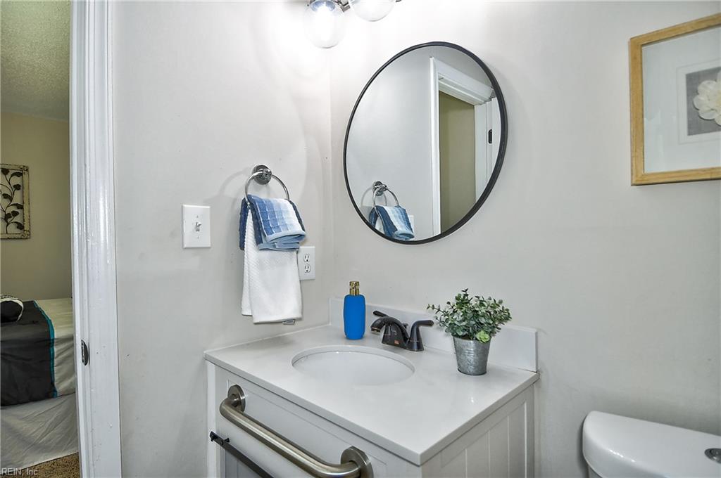 1512 Eagleton Ln Property Photo 21