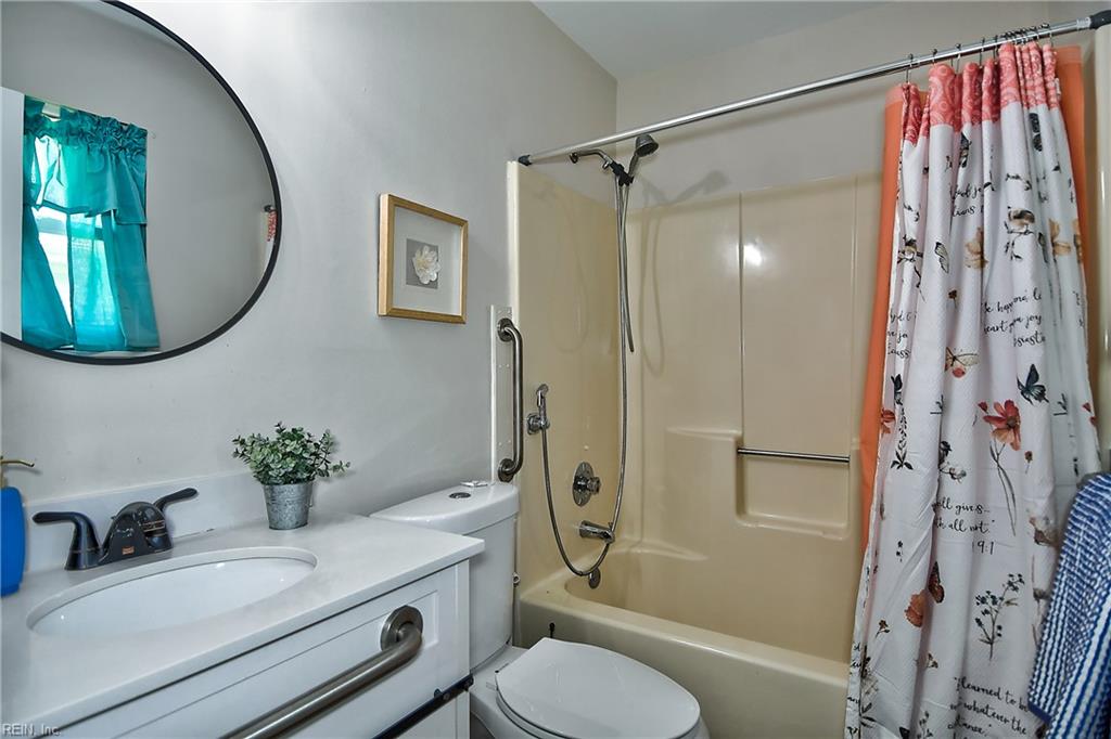 1512 Eagleton Ln Property Photo 22