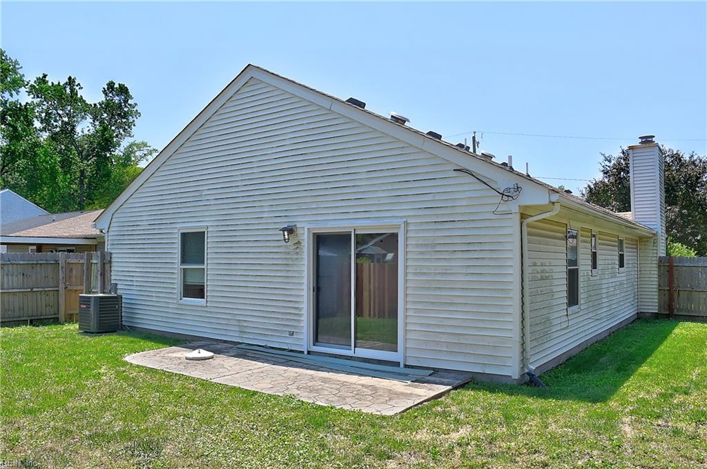 1512 Eagleton Ln Property Photo 33