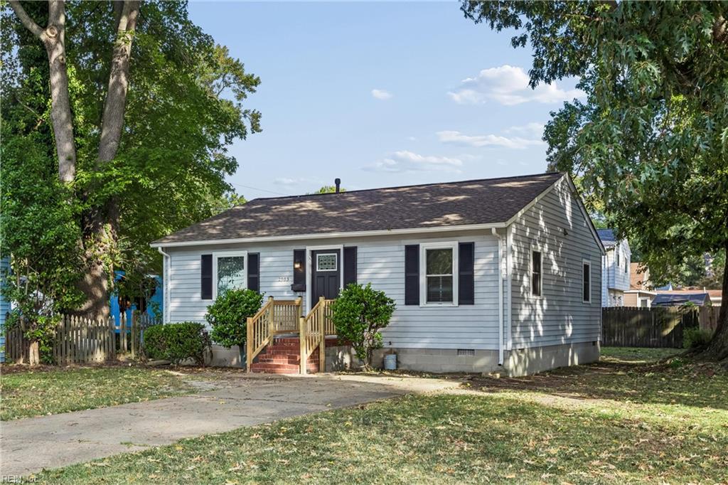 2903 Victoria Blvd Property Photo 3
