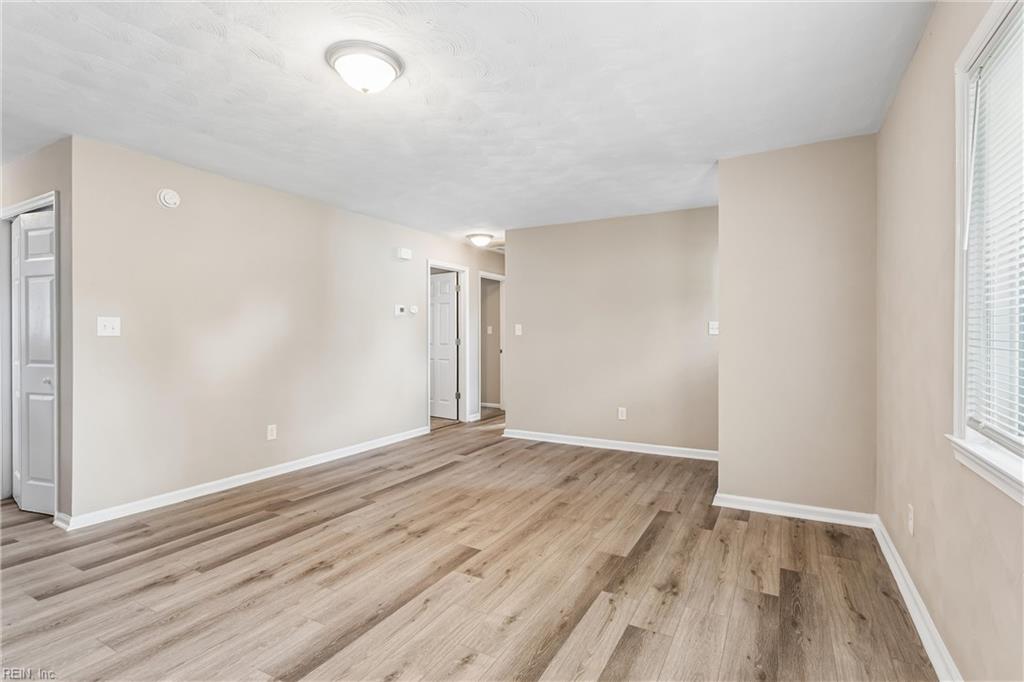 2903 Victoria Blvd Property Photo 8