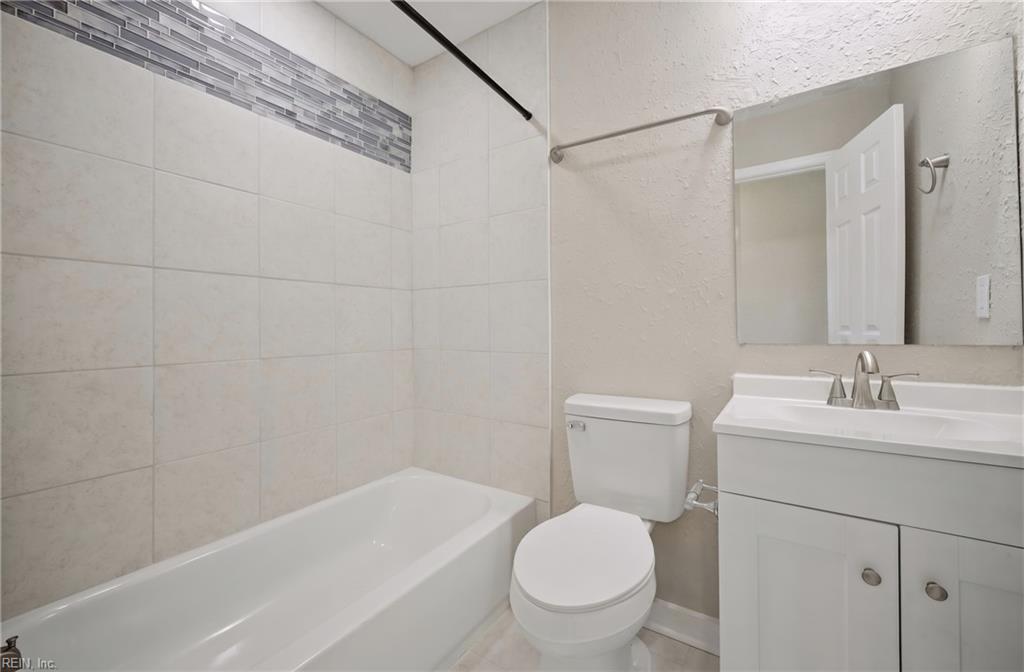 722 Rolfe St Property Photo 23