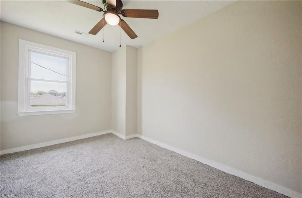 722 Rolfe St Property Photo 27