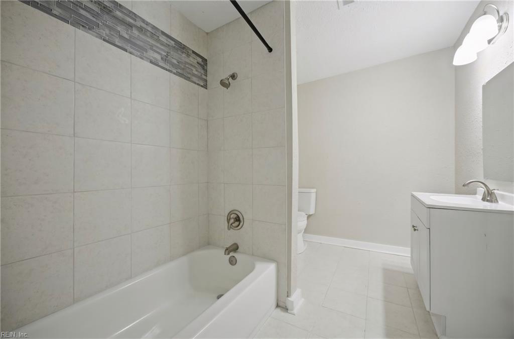 722 Rolfe St Property Photo 32