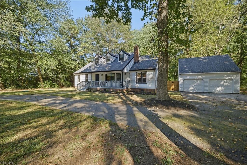 2400 Amie Dr Property Photo 3