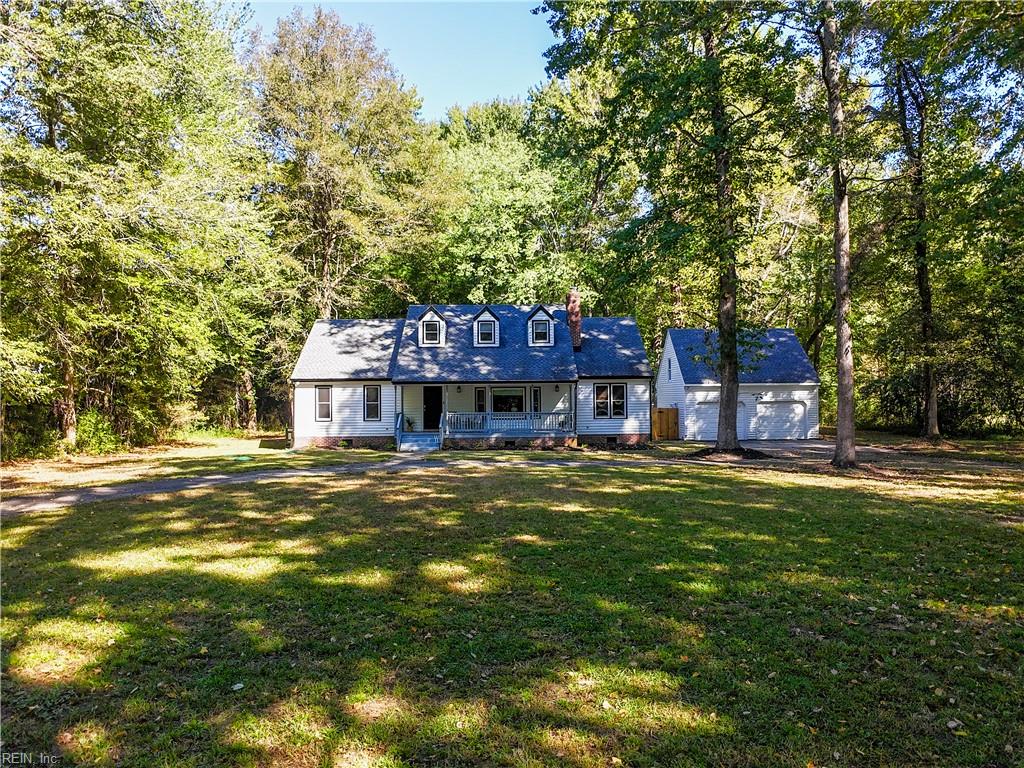 2400 Amie Dr Property Photo 4