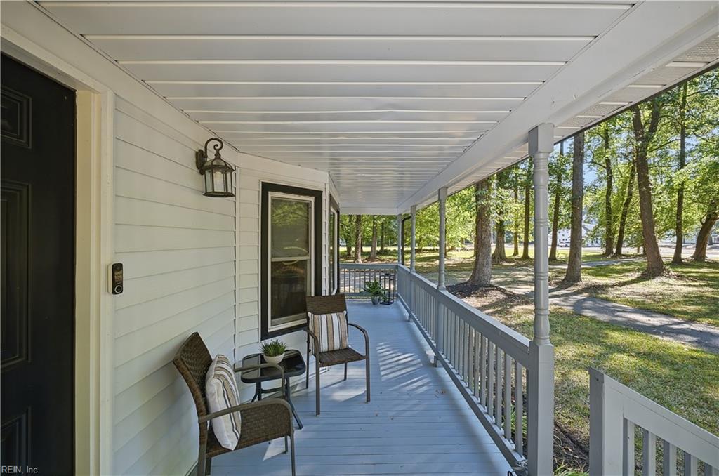 2400 Amie Dr Property Photo 6