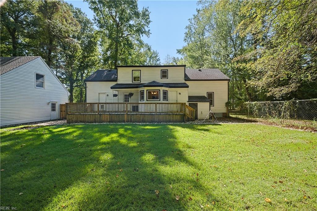 2400 Amie Dr Property Photo 40