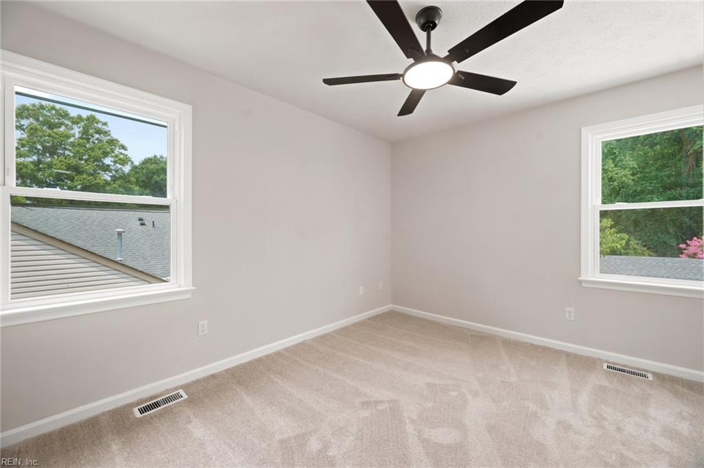 122 Michaels Woods Dr Property Photo 27