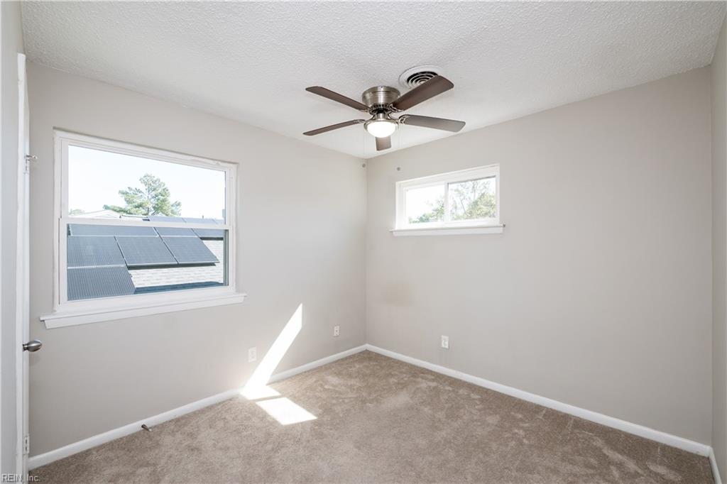 1717 Rueger St Property Photo 30