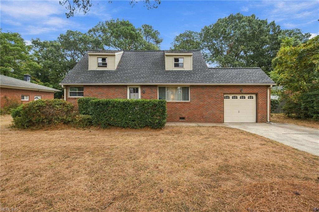 820 Deary Ln Property Photo 1