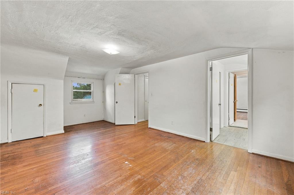 820 Deary Ln Property Photo 21