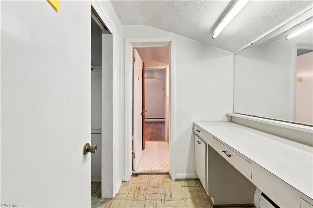 820 Deary Ln Property Photo 22