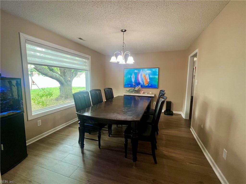 3000 Magic Hollow Blvd Property Photo 9