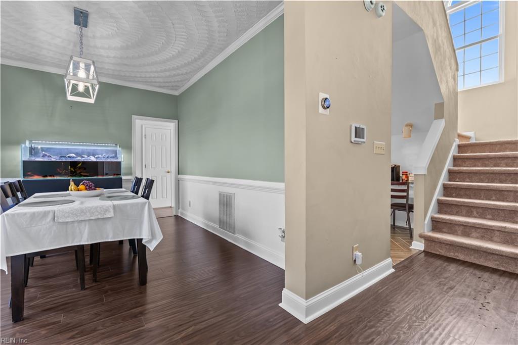6410 Yorkshire Dr Property Photo 6