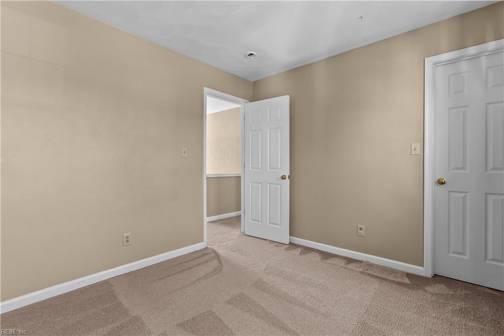 6410 Yorkshire Dr Property Photo 24