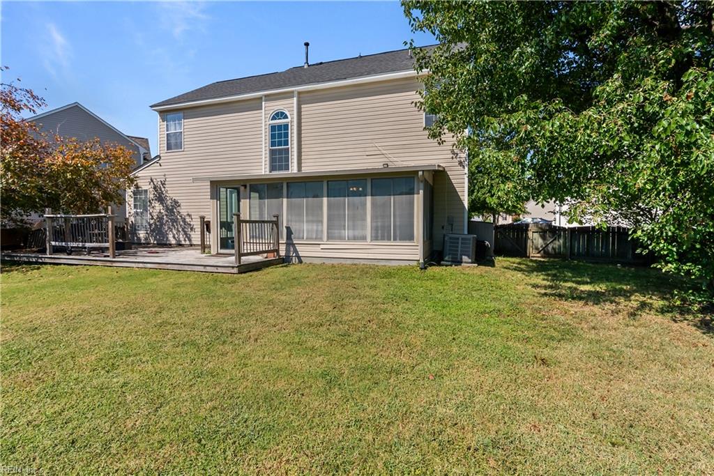 6410 Yorkshire Dr Property Photo 38