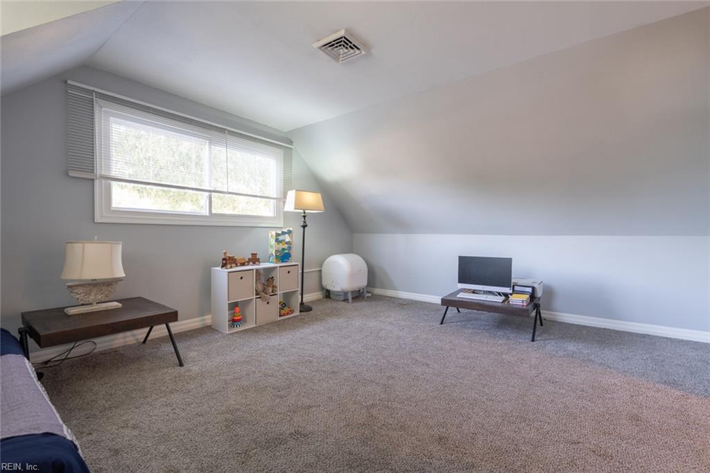 1310 Virginia Ave Property Photo 32
