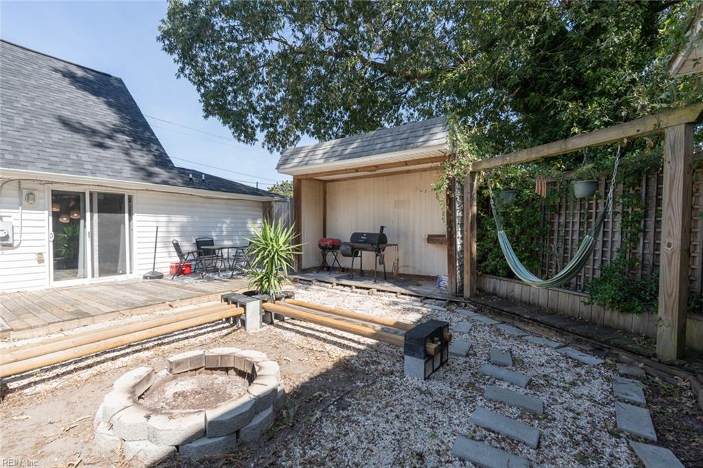 1310 Virginia Ave Property Photo 43