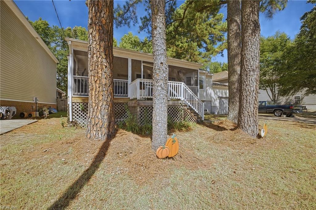 668 Luther St Property Photo 2