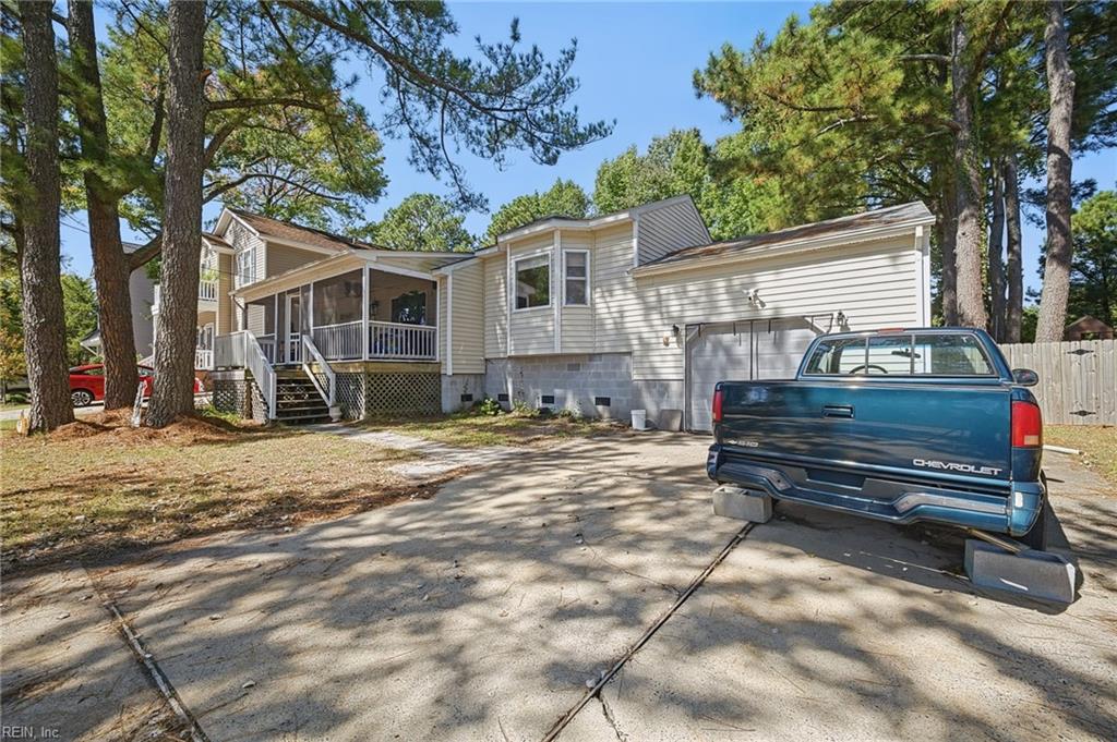 668 Luther St Property Photo 5