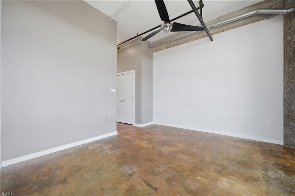 415 Saint Paul's Blvd Property Photo 5