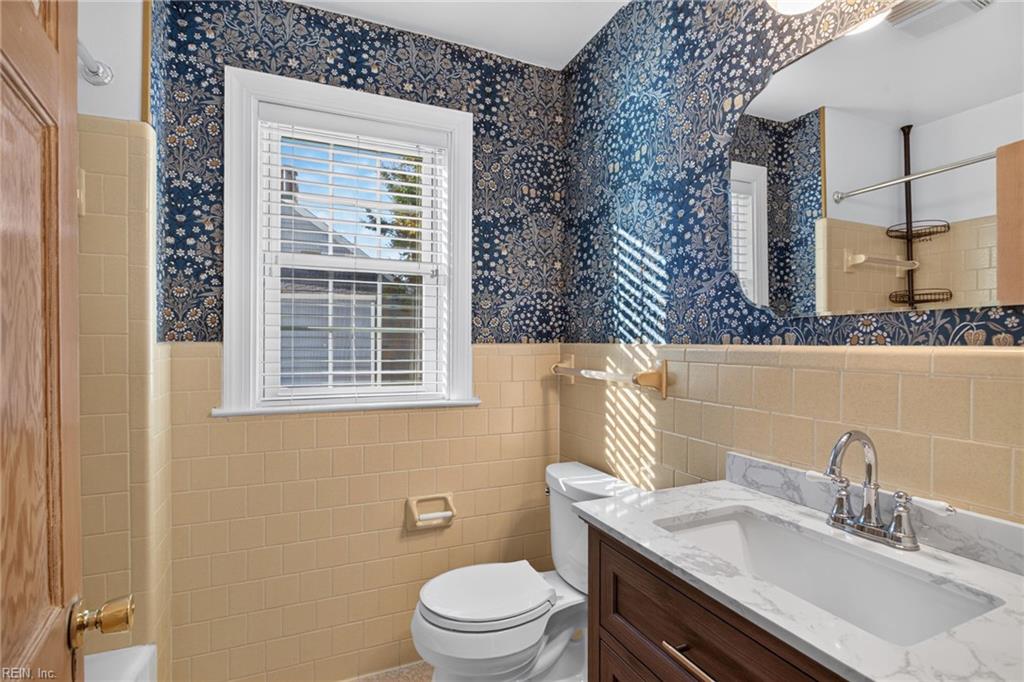 130 Braddock Rd Property Photo 14