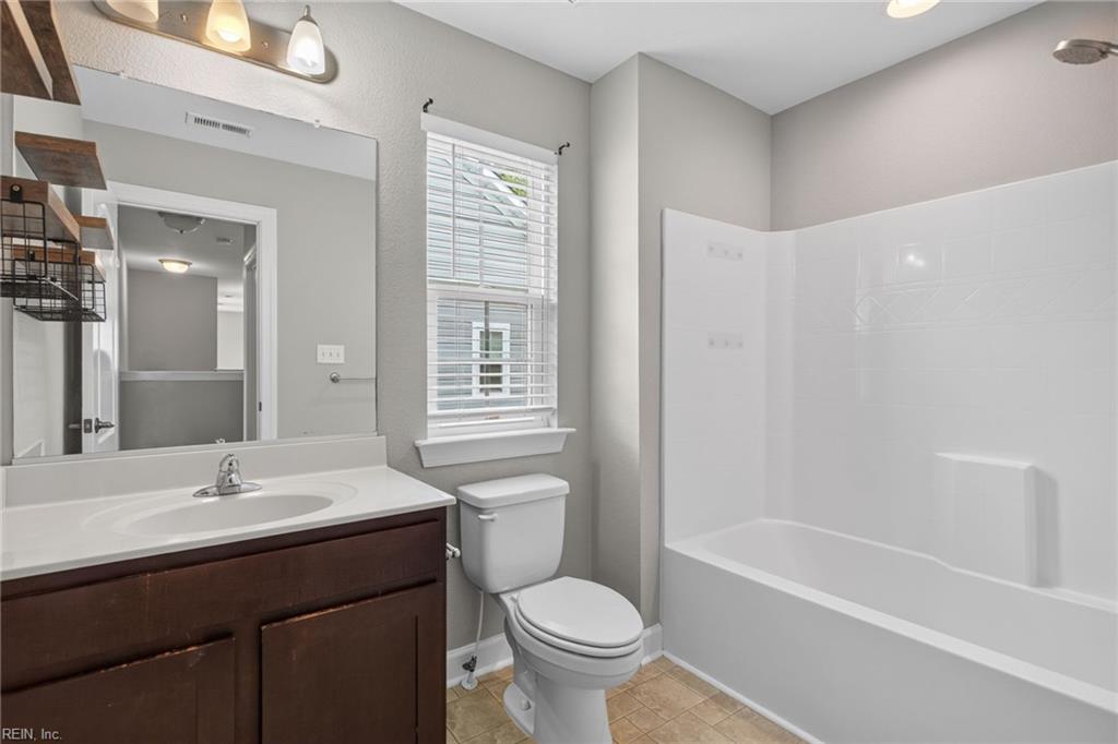 114 Farrand Dr Property Photo 23