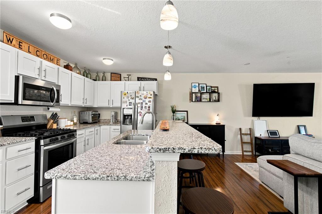 5805 Miss Coral Ct Property Photo 14