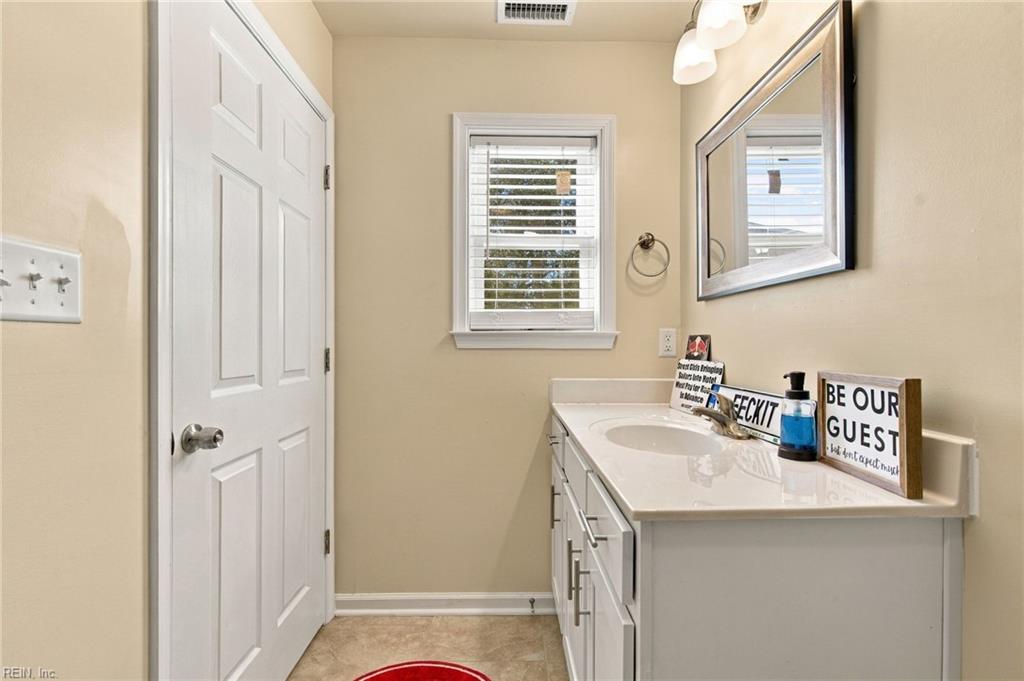 5805 Miss Coral Ct Property Photo 17