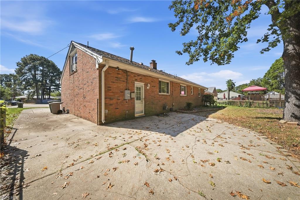 4 Bramston Dr Property Photo 11