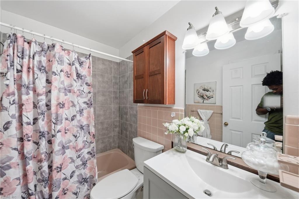 4 Bramston Dr Property Photo 29