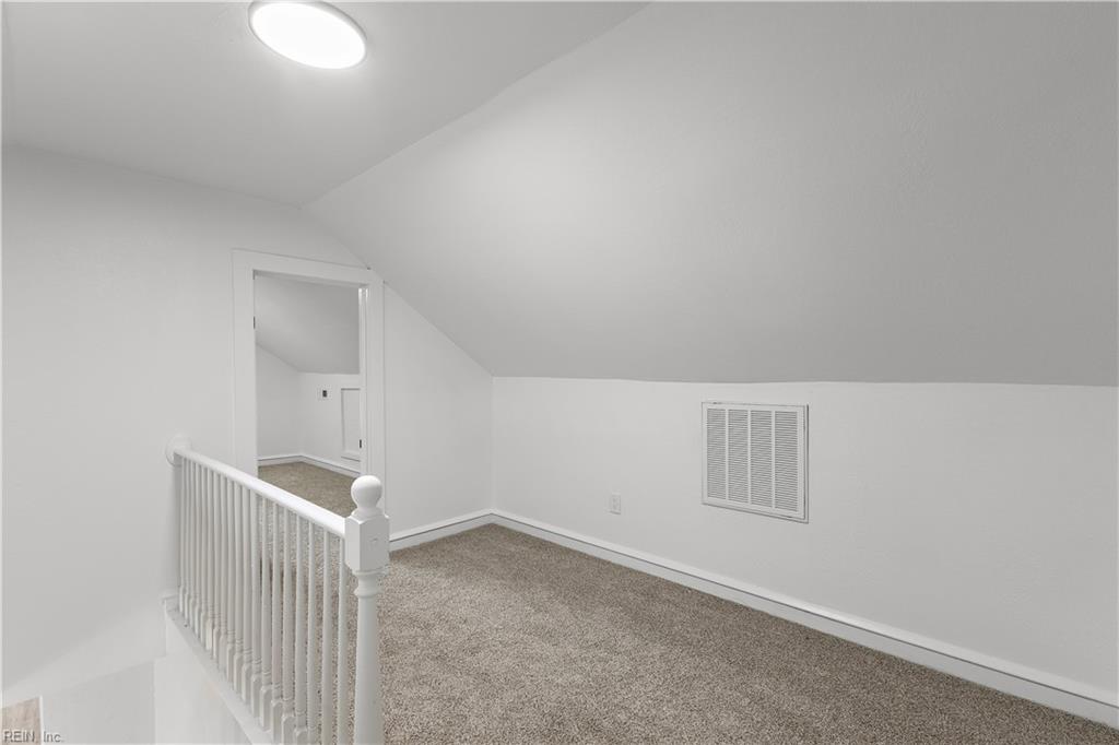 9509 Line Fence Rd Property Photo 24