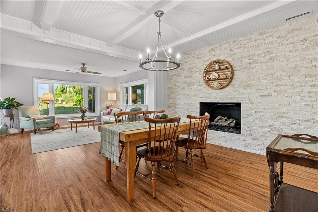 4434 Gulls Quay Property Photo 10