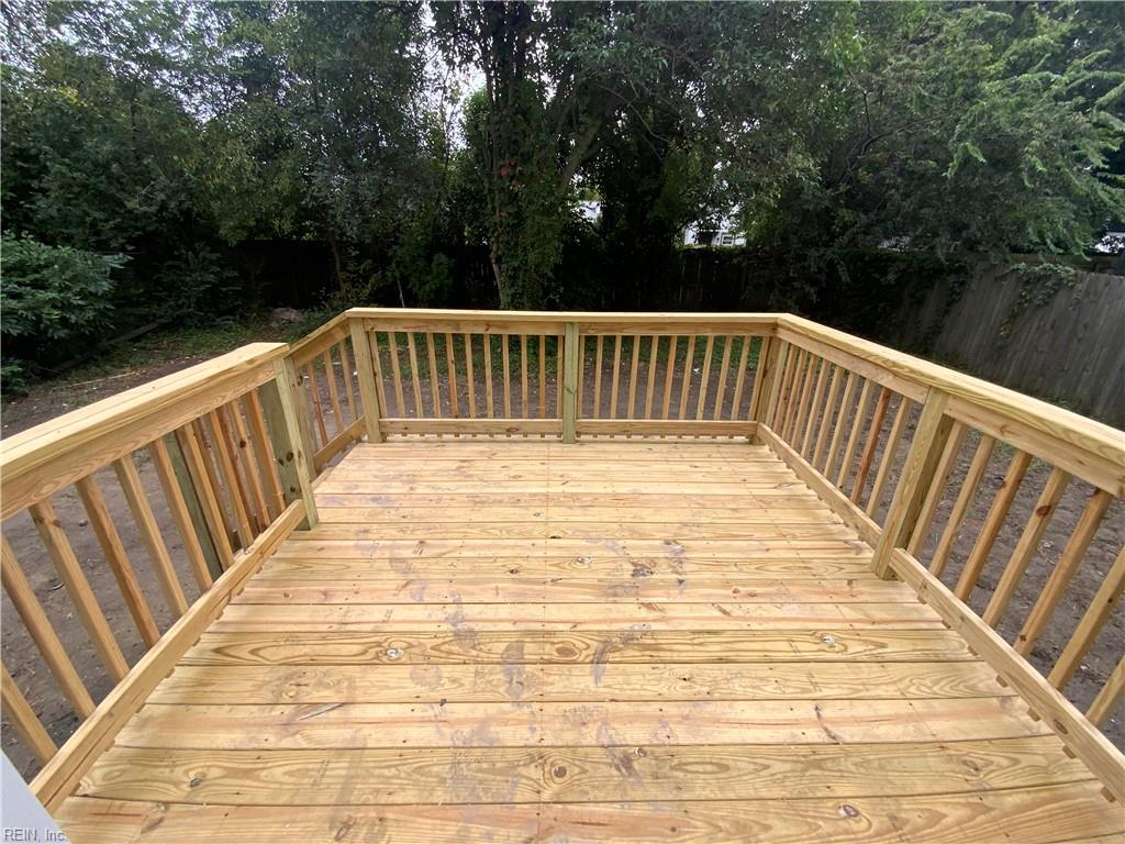 830 31st St Property Photo 13
