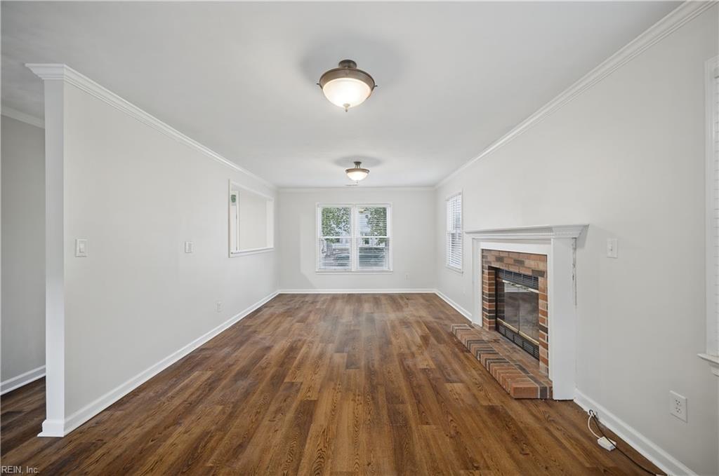 1149 Crystalwood Cir Property Photo 6