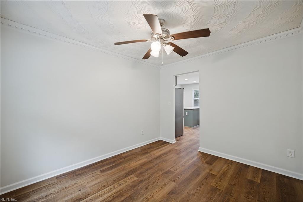 1149 Crystalwood Cir Property Photo 13