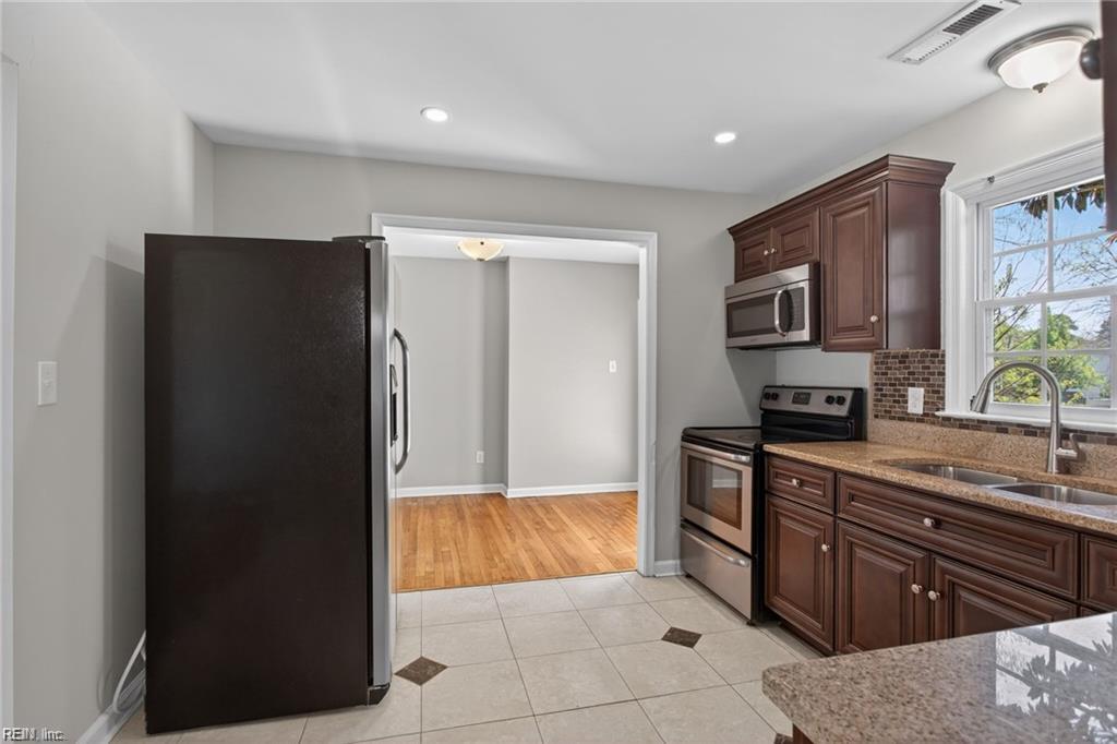 504 Tetra Ct Property Photo 11