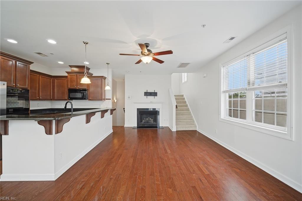 49 Miles Cary Mews Property Photo 6