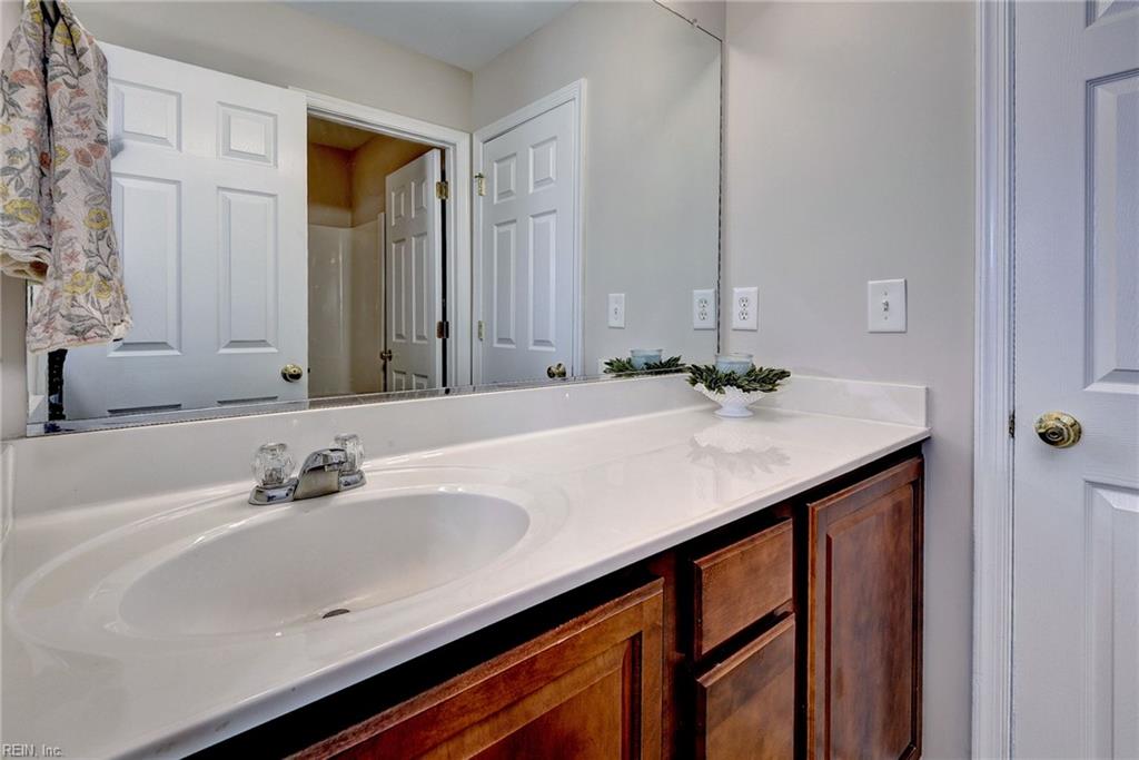 4504 Beacon Hill Dr Property Photo 25