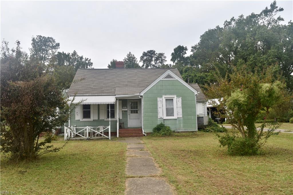 1016 Poquoson Ave Property Photo 1